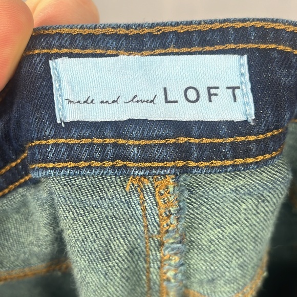 LOFT Curvy High Waist Wide Leg Cropped Jean - Picture 5 of 9